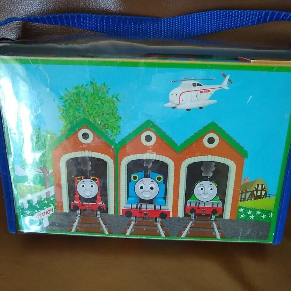 Thomas the Tank Engine & Friends Puzzle Cubes 6 in 1 Puzzles On The Go
